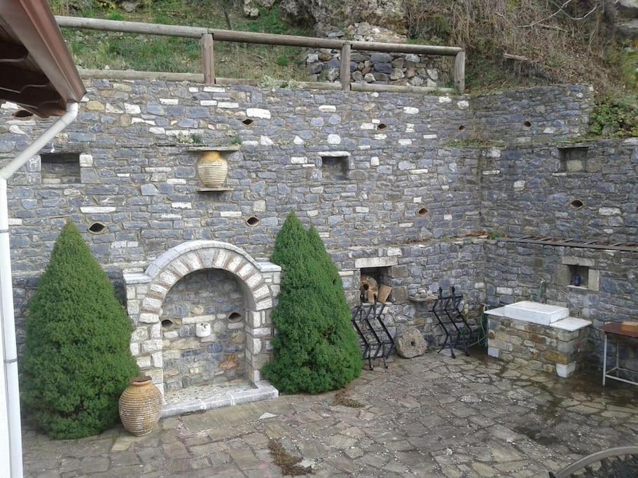 Magnolia Traditional Stone House In Holiday home *