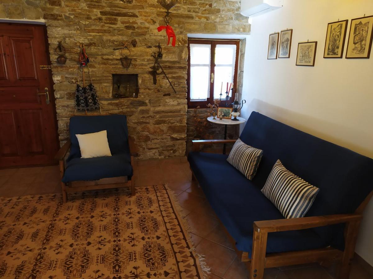 Magnolia Traditional Stone House In Holiday home