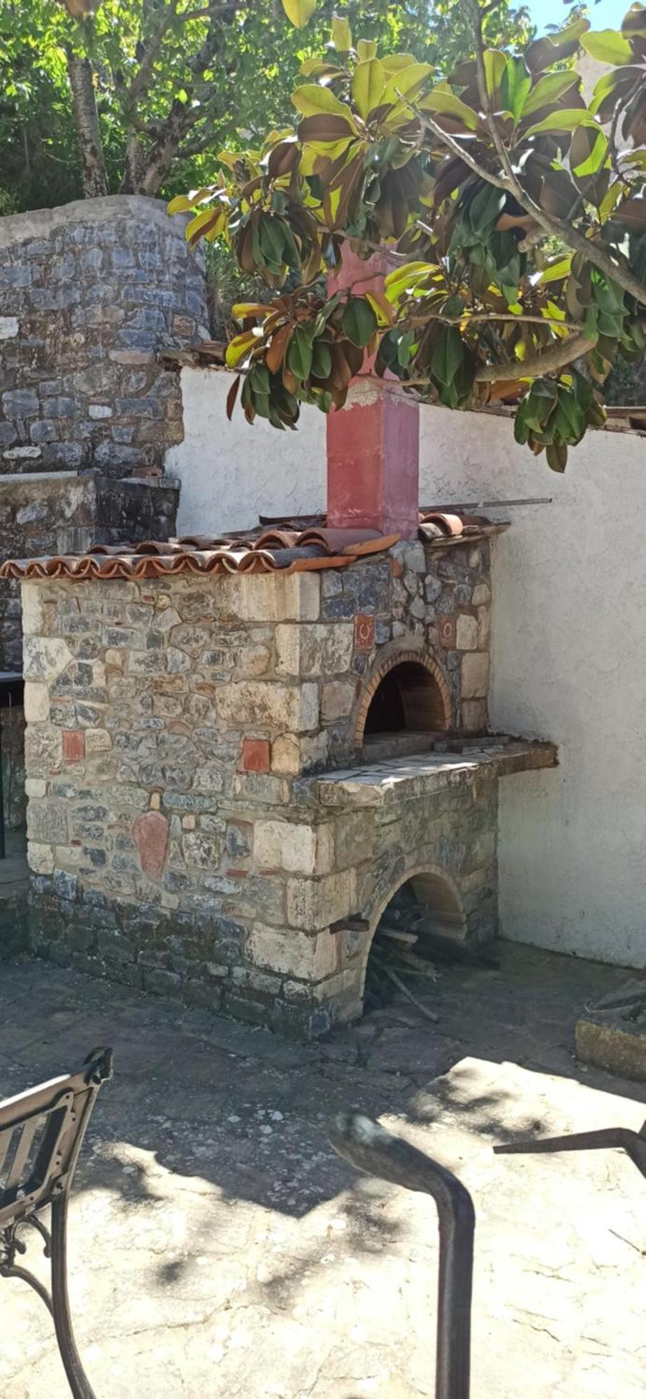 Holiday home Magnolia Traditional Stone House In